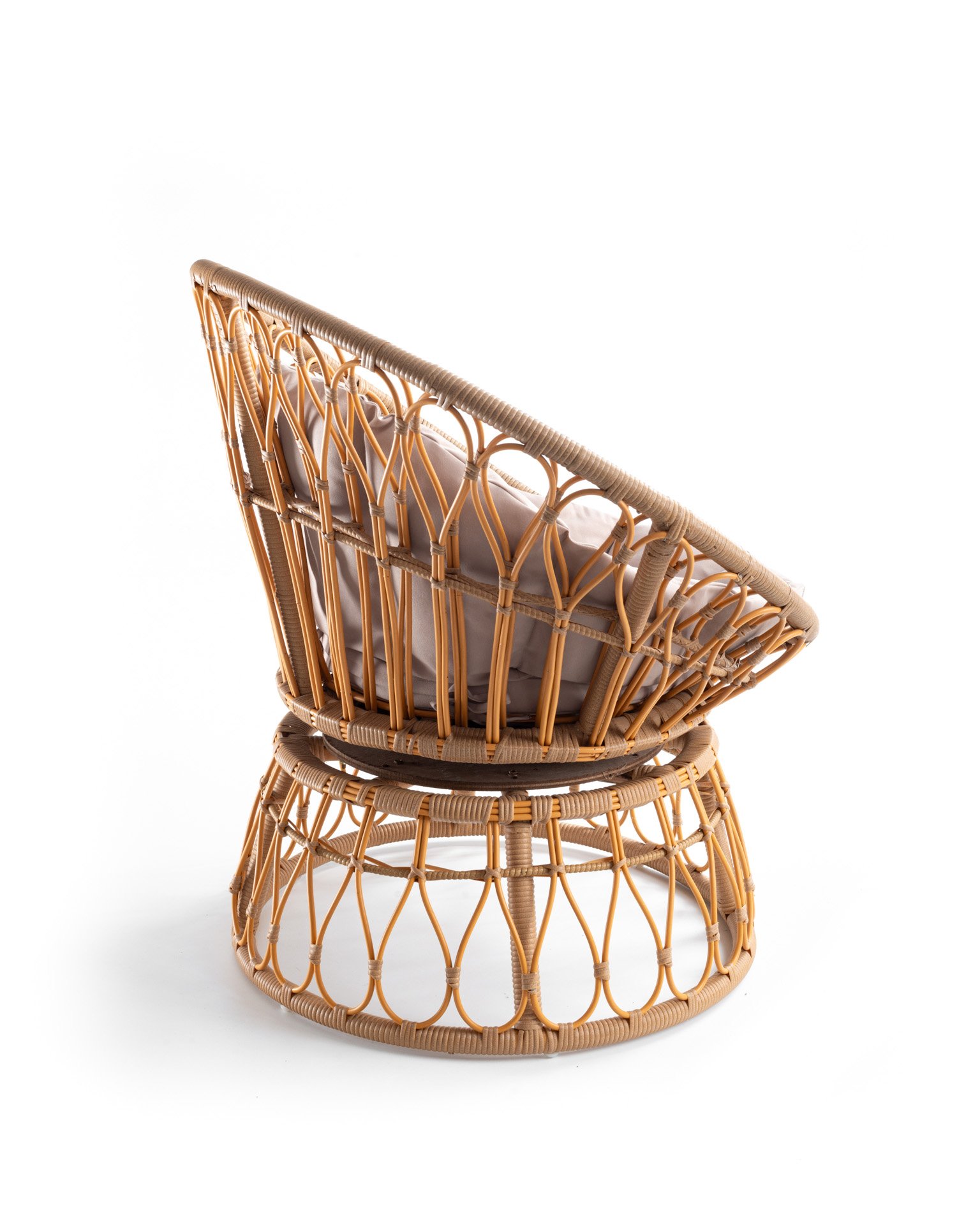 CAPRI SWIVEL CHAIR